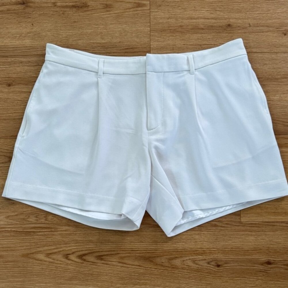 Banana Republic Womens Pleated Trouser Shorts 6 WhitePolished Neutral Classic